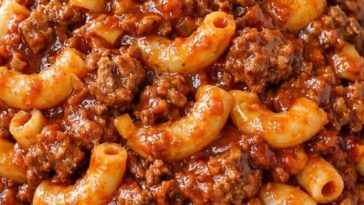Sloppy Joe Macaroni Slow Cooker 3-Ingredient