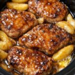 Slow Cooker Apple Pork Chops with Brown Sugar