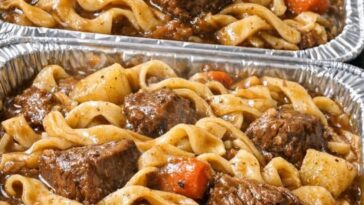 Beef & Noodle Stew Slow Cooker