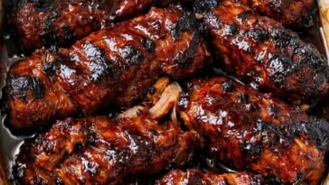 Slow Cooker Country Style Ribs 3-Ingredient