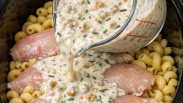 Walnut Chicken Pasta With Creamy Blue Cheese Slow Cooker