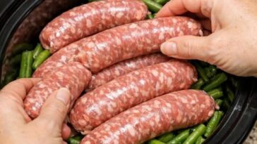 Amish Sausage and Green Beans Slow Cooker