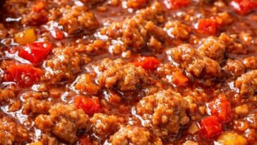 Beef Taco Soup 5-Ingredient Slow Cooker