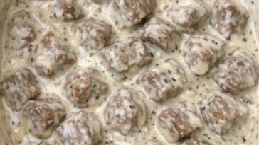 Creamy Ranch Beef Tips Slow Cooker 4-Ingredient