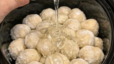 Shoofly Dough Ball Dessert Slow Cooker