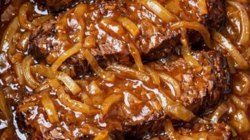 Smothered Beef Roast Slow Cooker