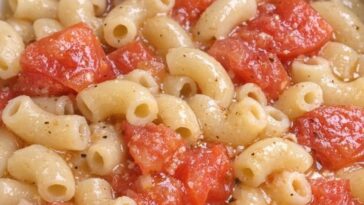 Macaroni and Tomatoes – Simple Old-Fashioned Comfort Food