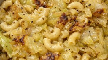 Slow Cooker Poor Man's Cabbage and Macaroni