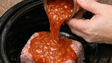 Slow Cooker Beef Enchilada Dip