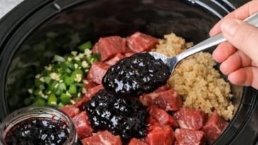 Slow Cooker Blackberry Jalapeño Beef Bites
