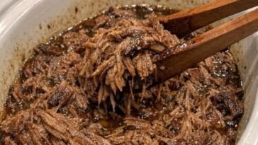 Slow Cooker Block Party Beef