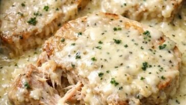 Slow Cooker Creamy Ranch Pork Chops
