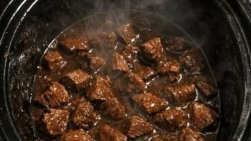 Slow Cooker Midnight Beef Tips