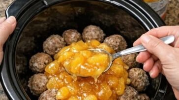 Slow Cooker Peach Jalapeno Beef Meatballs