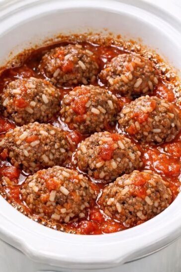 Slow Cooker Porcupine Meatballs