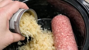 Slow Cooker Reuben Beef Dip (6 Ingredients)