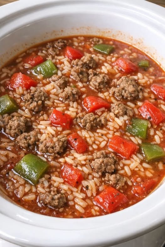 Slow Cooker Stuffed Pepper Soup