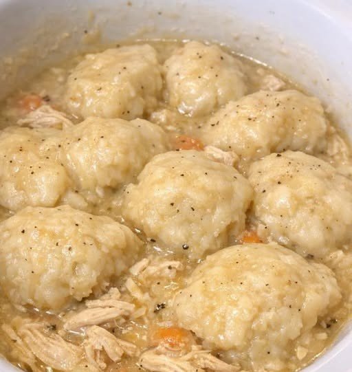 Slow Cooker Amish Chicken and Dumplings