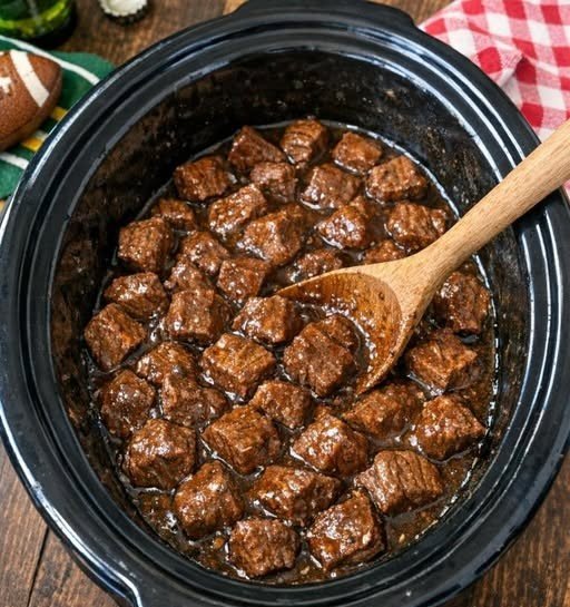 Slow Cooker Neighborhood Beef Tips