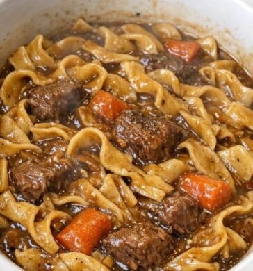 Slow Cooker Amish Beef Stew Noodles