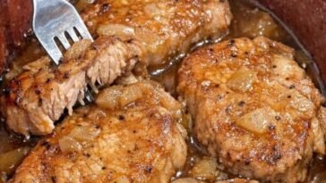 Slow Cooker Apple Cider Pork Chops